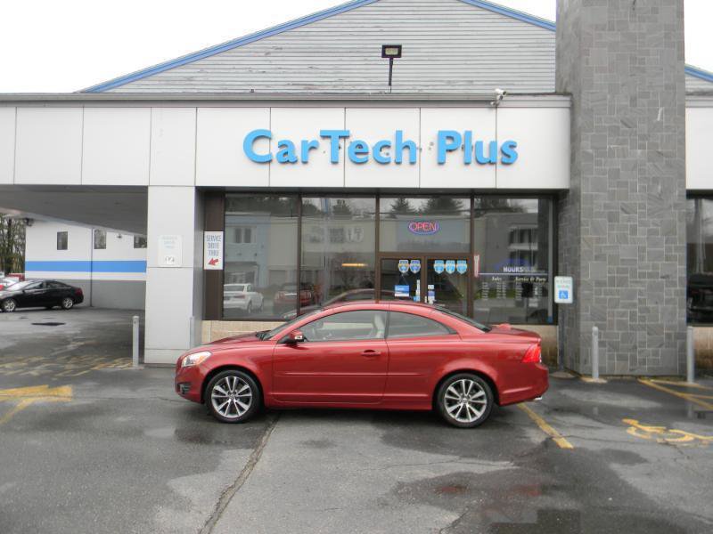 Used 2012 Volvo C70 T5 w/ Climate Pkg FWD image 10