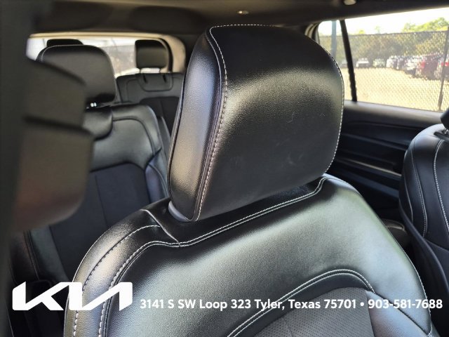 Used 2023 Jeep Grand Cherokee L Laredo AWD/4WD image 14