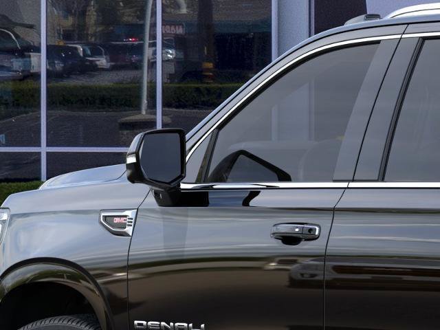New 2026 GMC Yukon XL Denali w/ Sun & Power Step Package AWD/4WD image 12