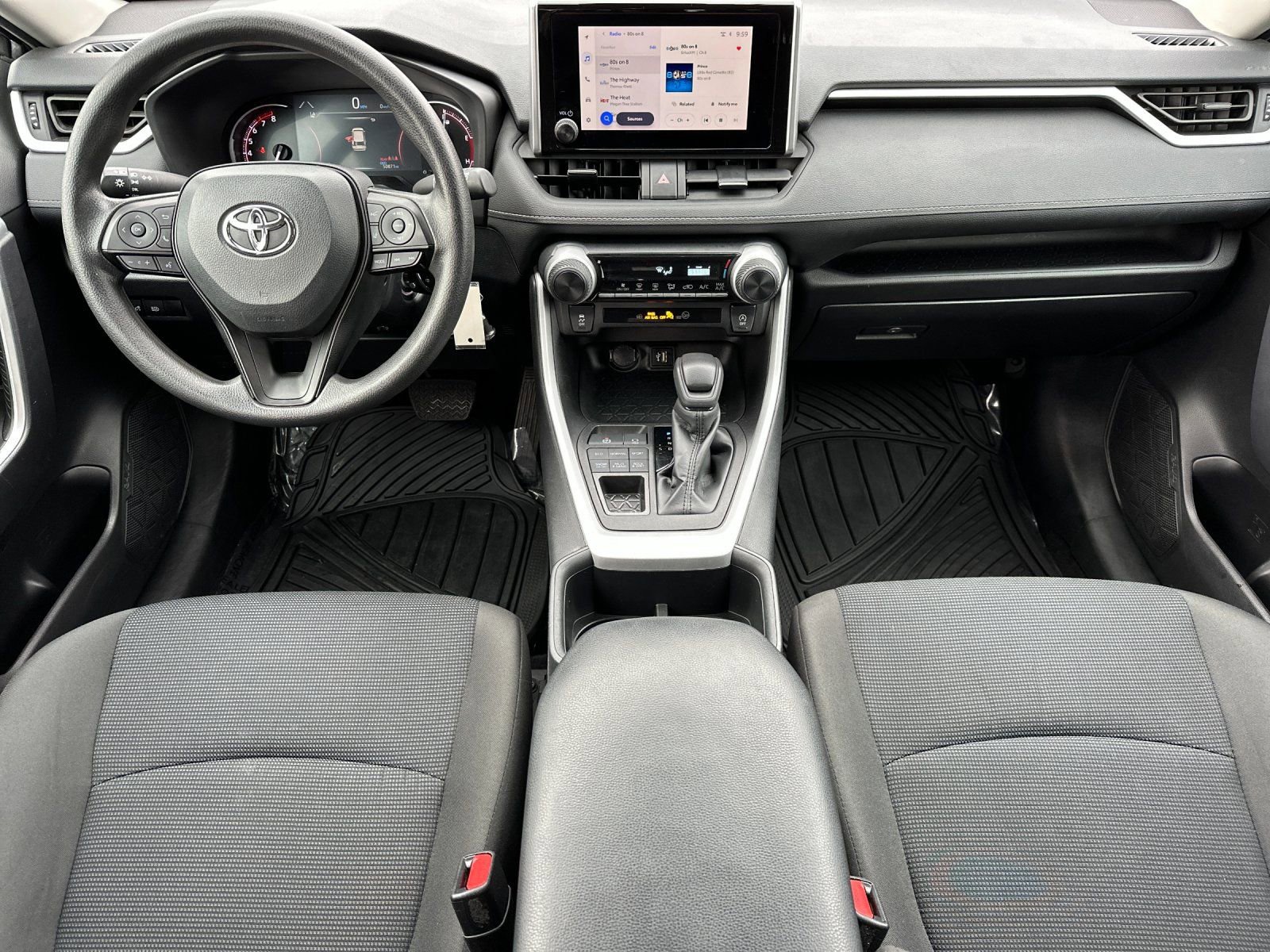 Used 2024 Toyota RAV4 LE image 12