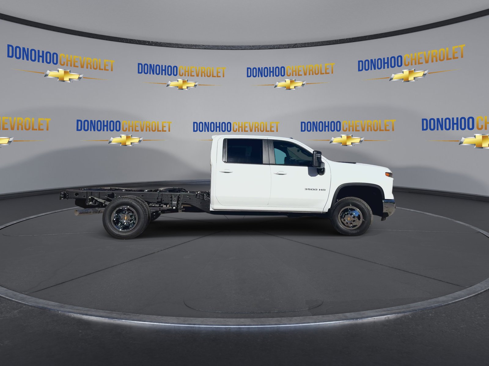 New 2026 Chevrolet Silverado 3500 LT image 12