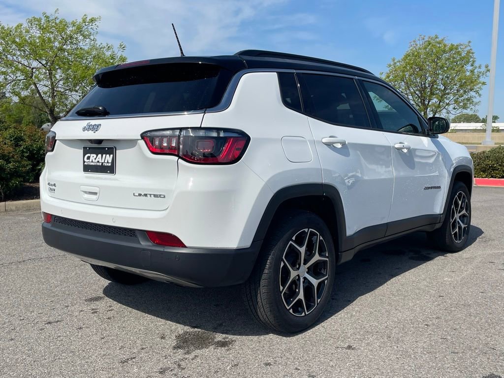 Used 2024 Jeep Compass Limited AWD/4WD image 8