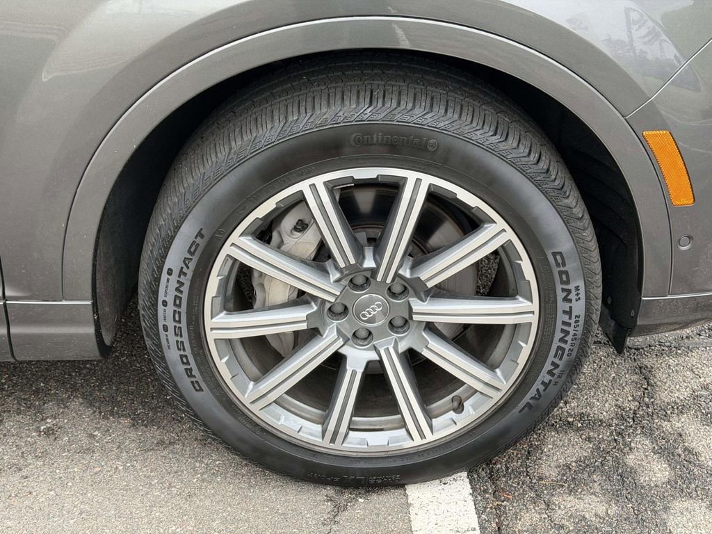 Used 2019 Audi Q7 2.0T Premium Plus image 25