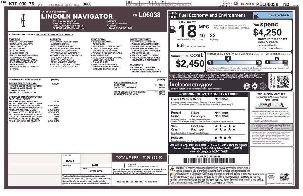 Used 2023 Lincoln Navigator Reserve AWD/4WD image 2