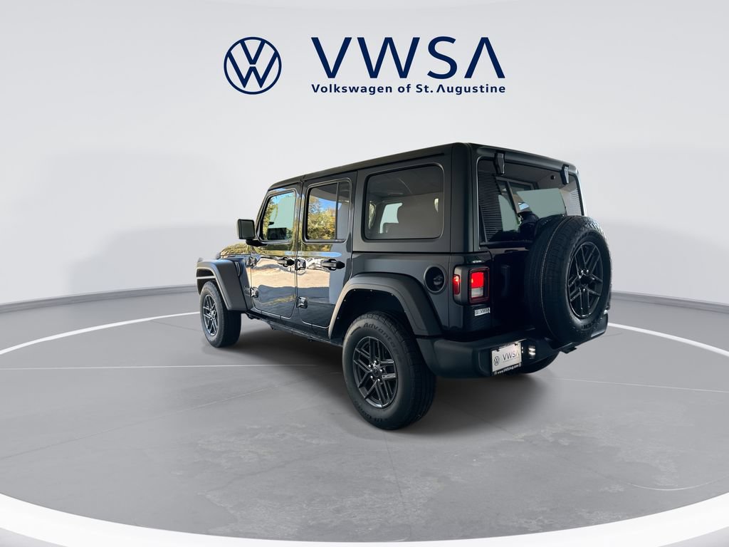 Used 2024 Jeep Wrangler Unlimited Sport AWD/4WD image 5
