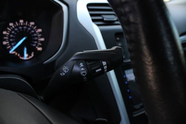 Used 2014 Ford Fusion SE w/ Equipment Group 201A image 14