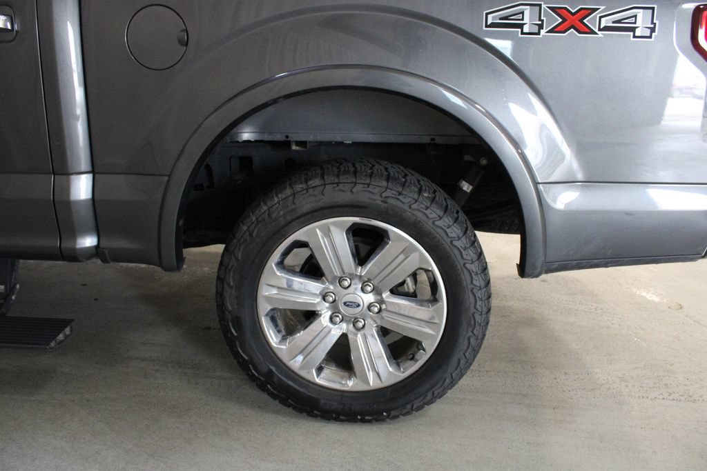 Used 2019 Ford F150 Lariat w/ Equipment Group 502A Luxury AWD/4WD image 28