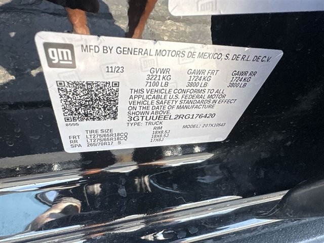 Certified 2024 GMC Sierra 1500 AT4 w/ AT4 Preferred Package AWD/4WD image 35