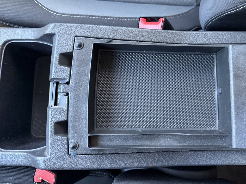 Used 2018 Ford Escape SE image 33