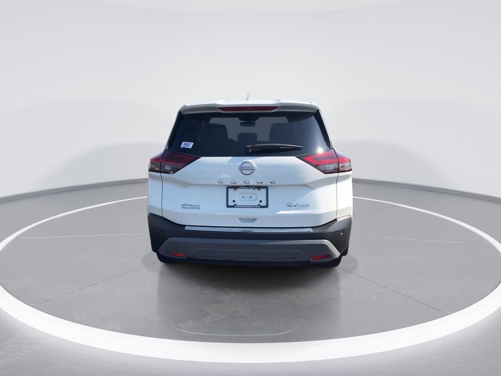 Used 2023 Nissan Rogue SV image 7