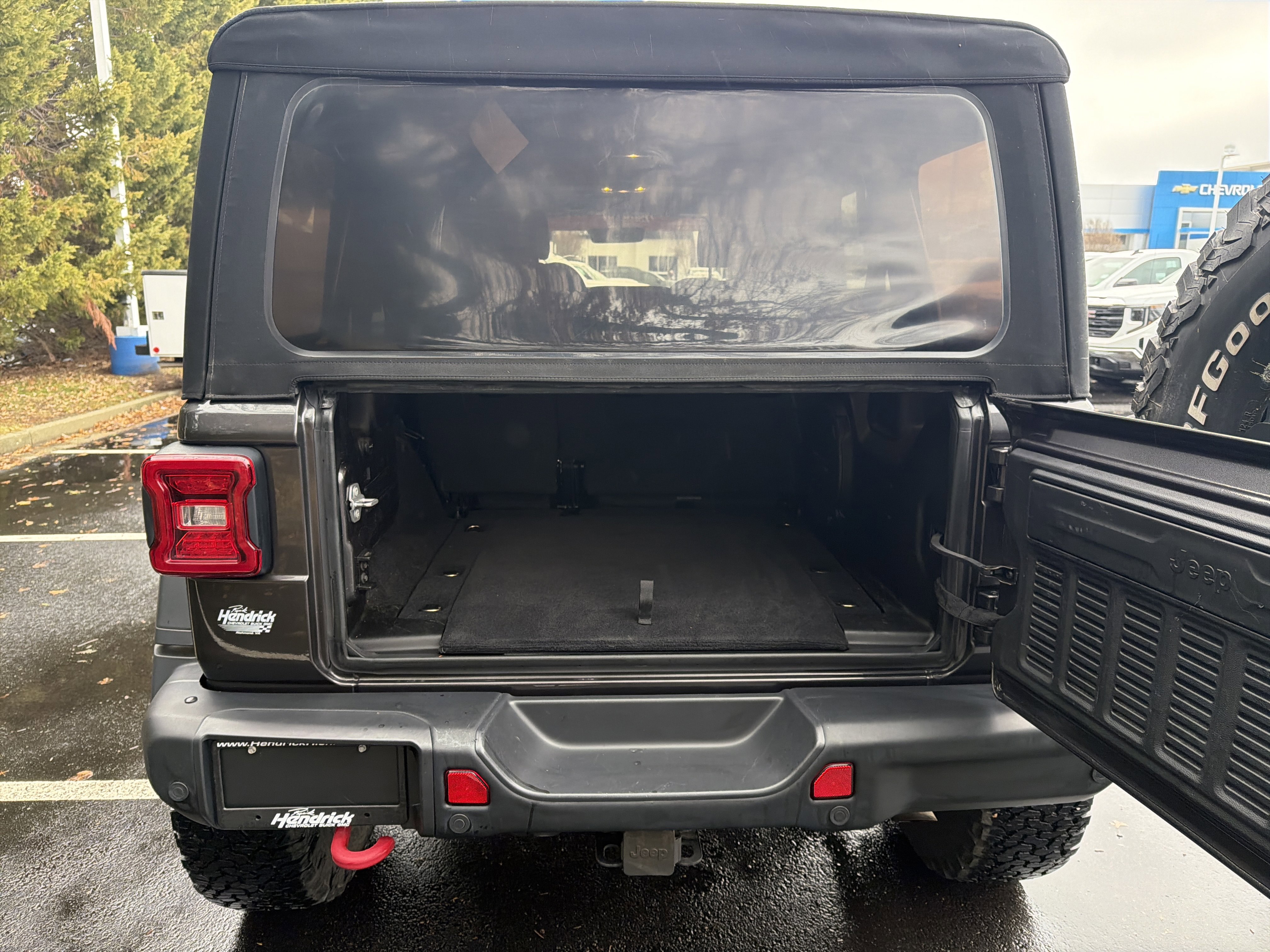 Used 2020 Jeep Wrangler Unlimited Rubicon image 31