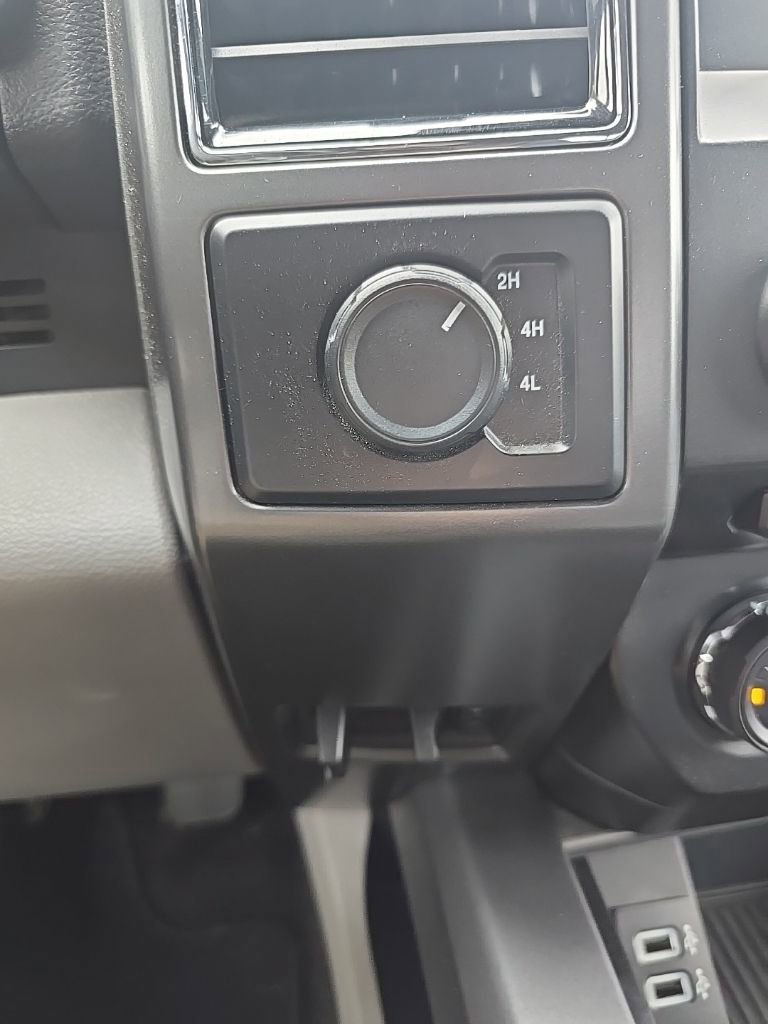 Used 2018 Ford F150 XLT w/ Equipment Group 302A Luxury image 22