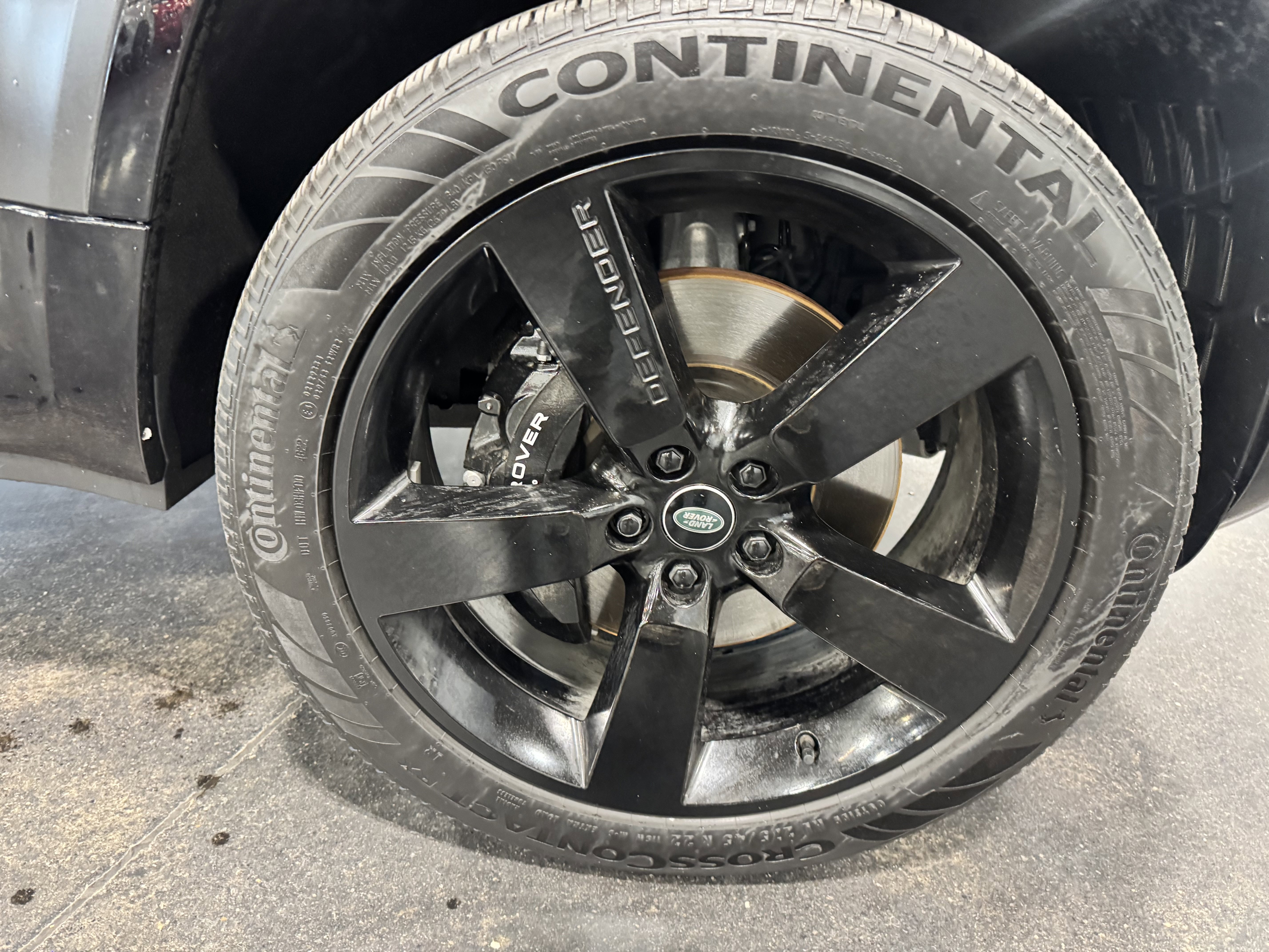 Used 2023 Land Rover Defender 110 Carpathian Edition image 18