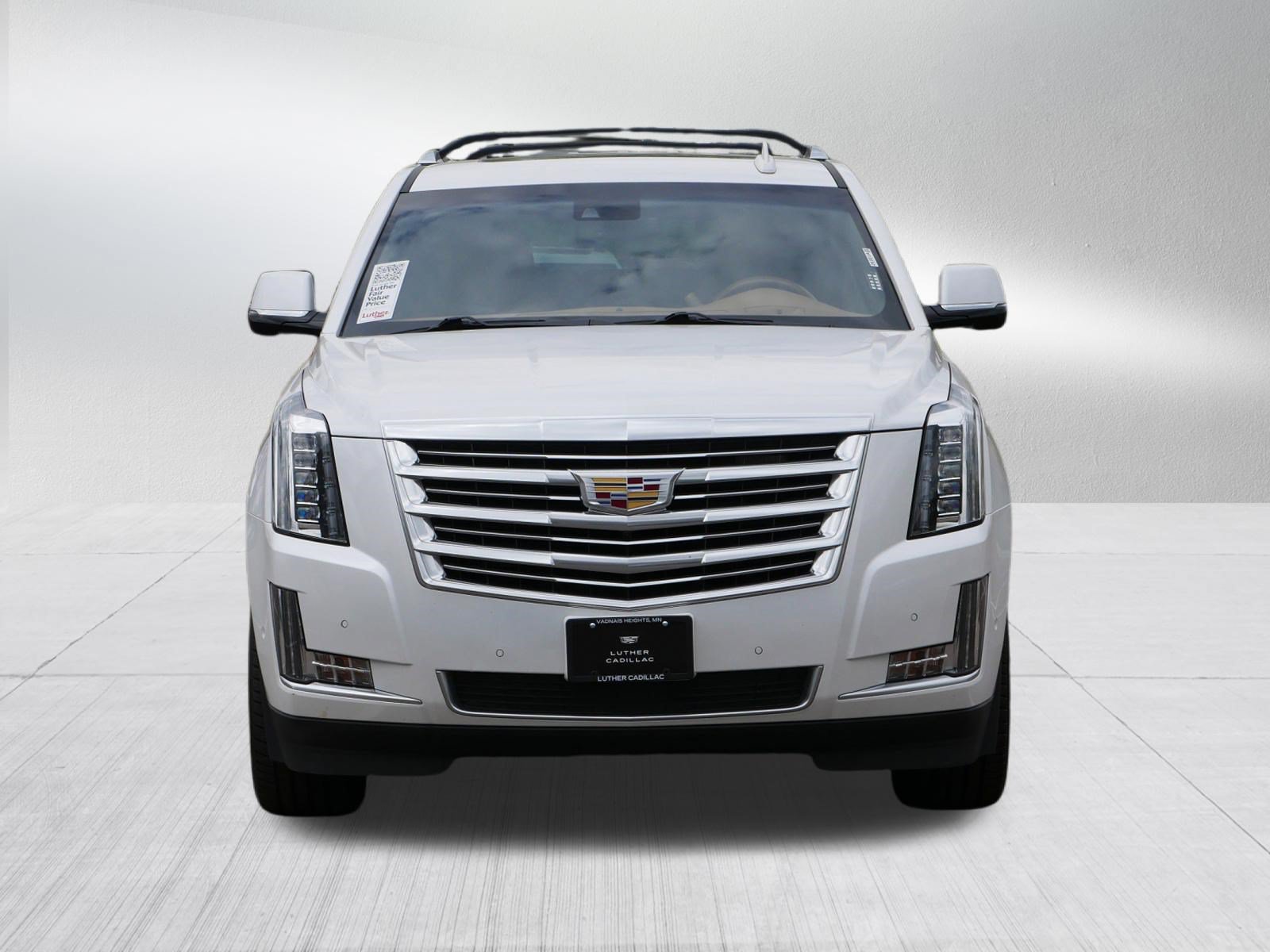 Used 2017 Cadillac Escalade Platinum AWD/4WD video 2