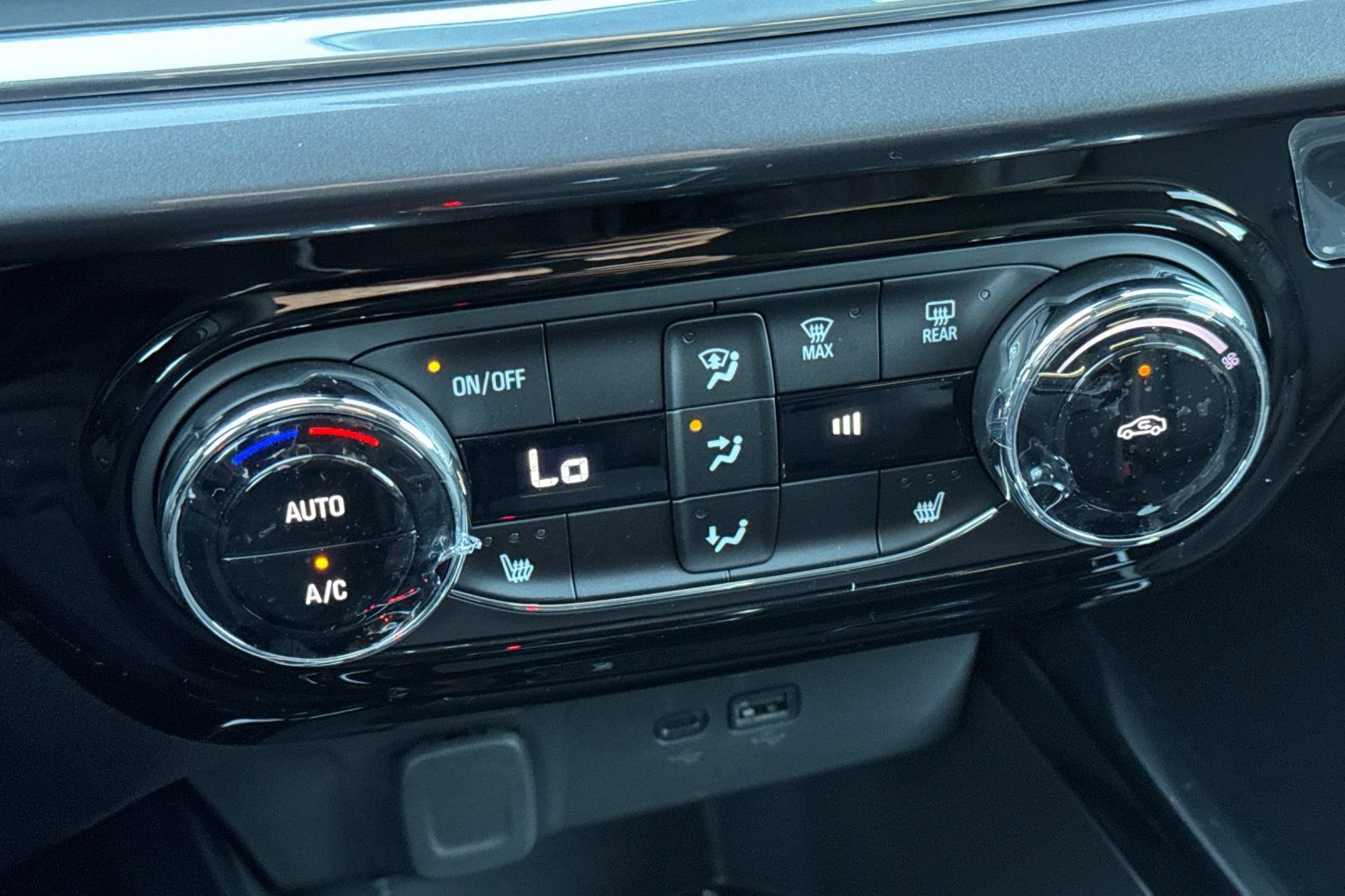 New 2026 Chevrolet Trax ACTIV w/ Driver Confidence Package image 19