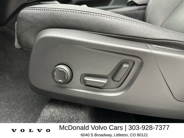 Certified 2026 Volvo XC40 B5 Plus AWD/4WD image 12