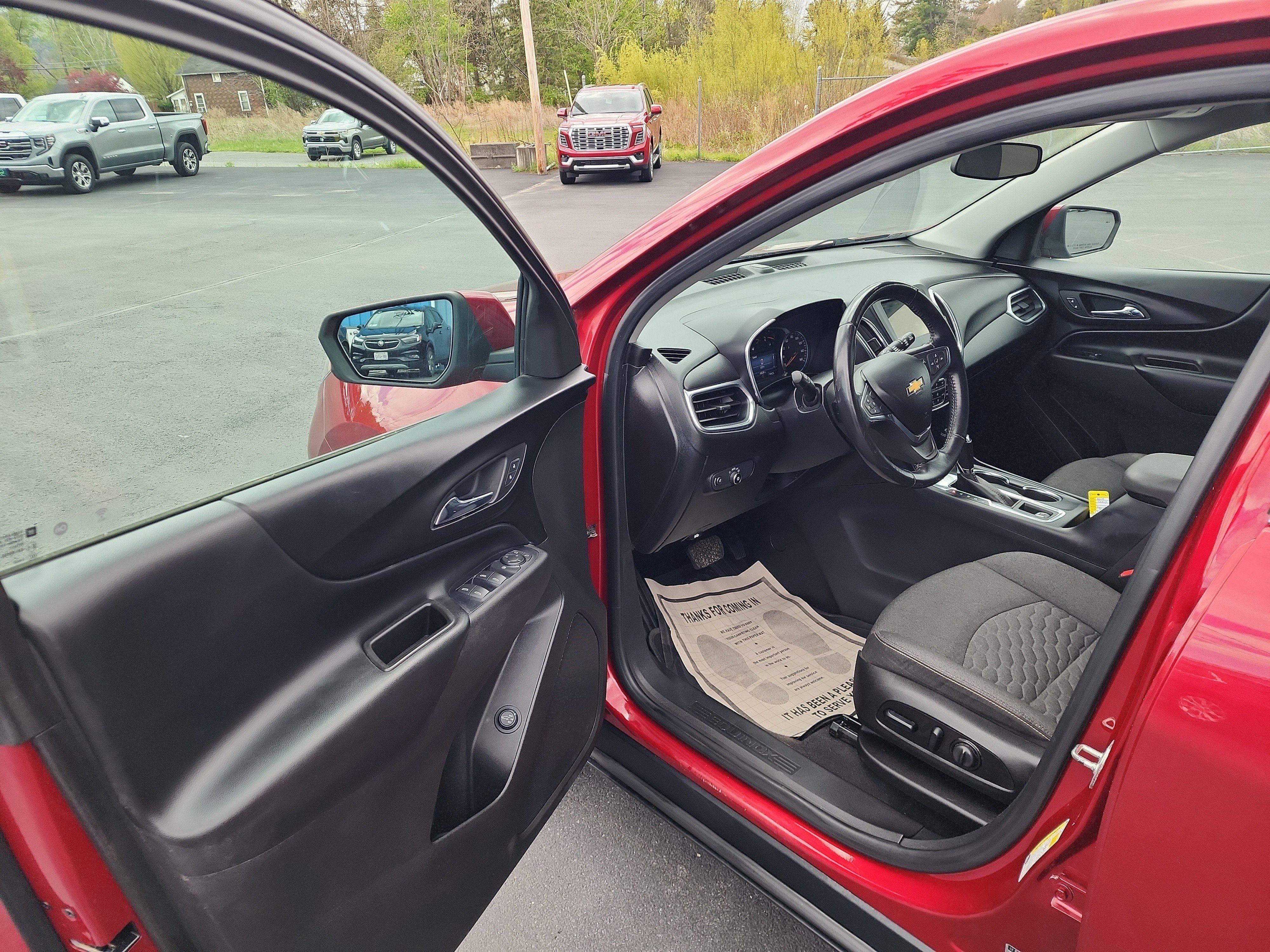 Used 2019 Chevrolet Equinox LT AWD/4WD image 10