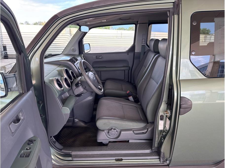 Used 2003 Honda Element EX image 10