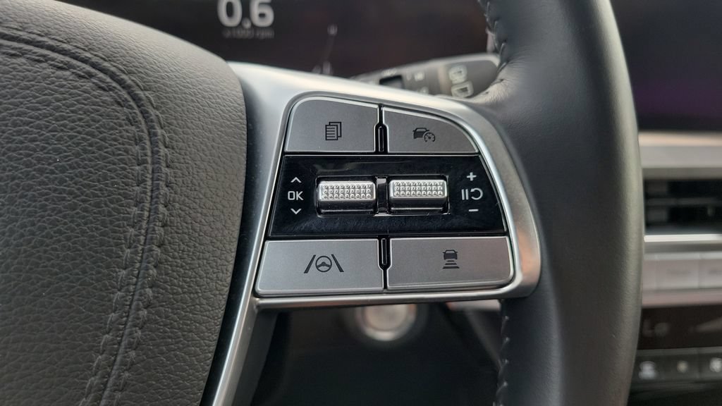 Used 2023 Kia Telluride SX FWD image 21
