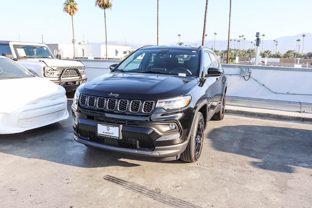 New 2026 Jeep Compass Latitude AWD/4WD image 4