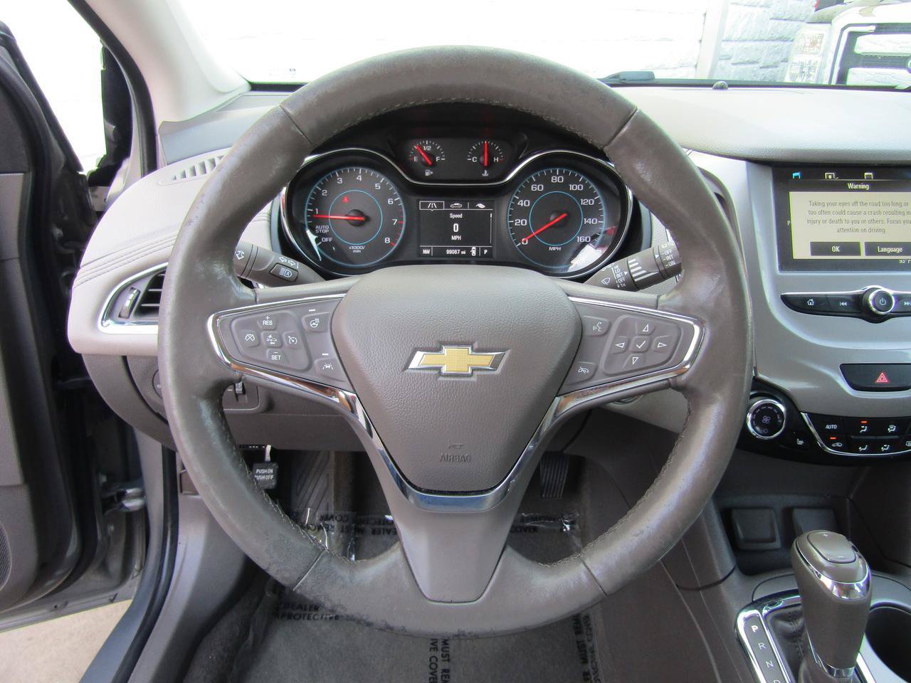 Used 2017 Chevrolet Cruze Premier w/ Enhanced Convenience Package FWD image 13