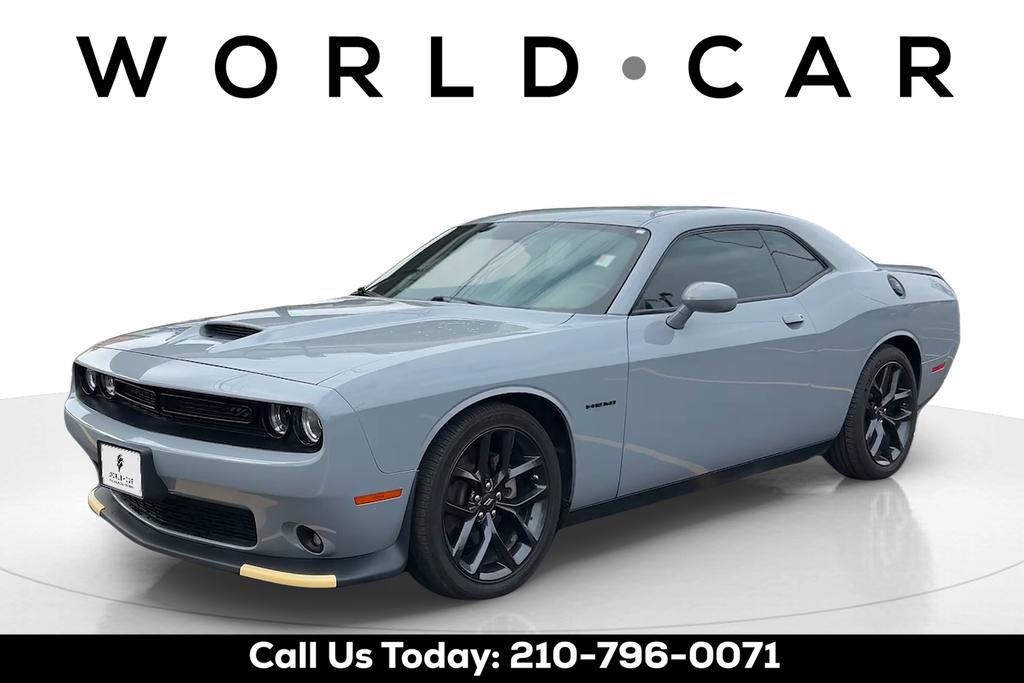 Used 2022 Dodge Challenger R/T w/ Blacktop Package RWD image 7