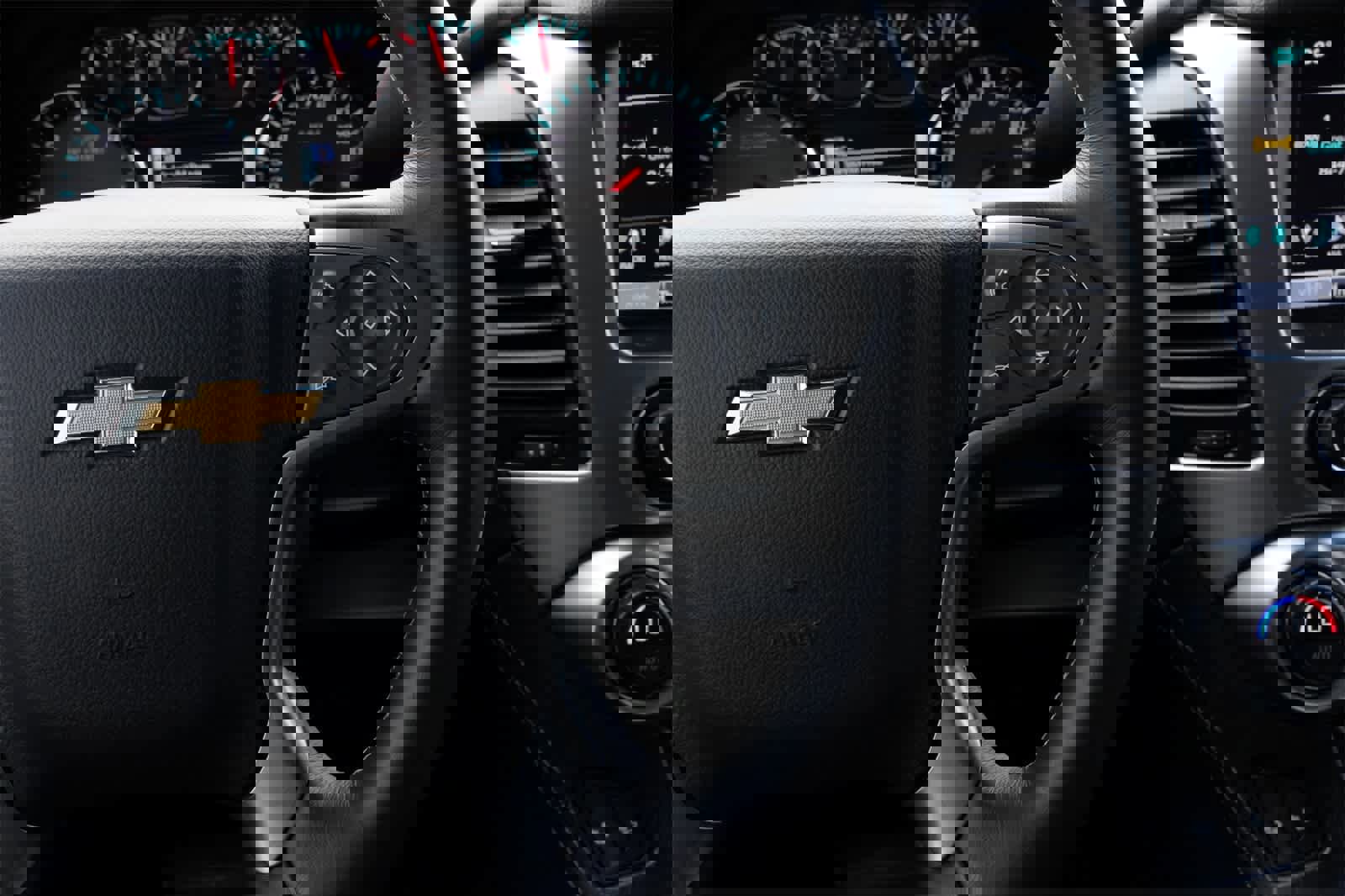 Used 2016 Chevrolet Tahoe LT w/ Luxury Package image 11