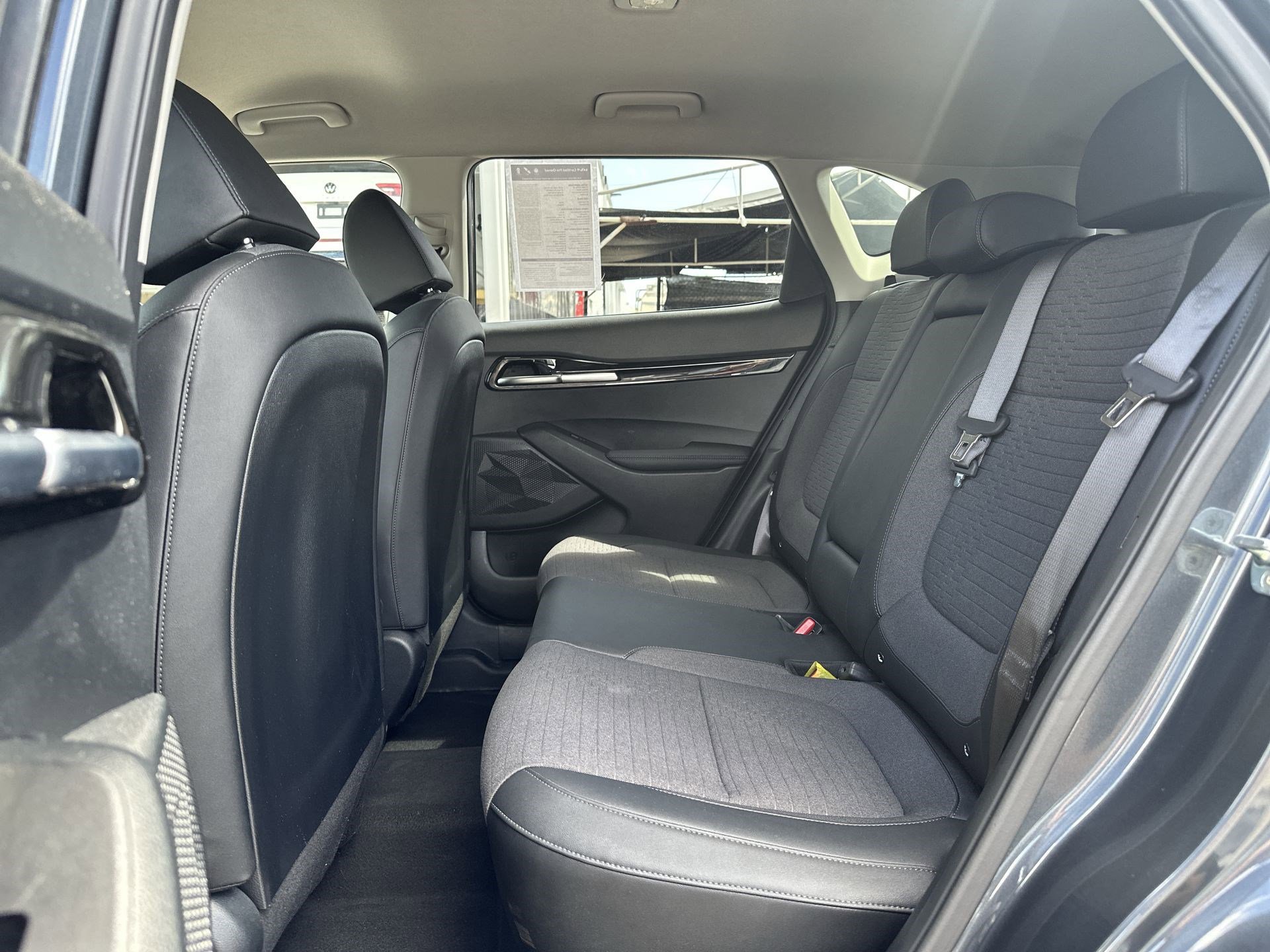 Used 2023 Kia Seltos S image 23