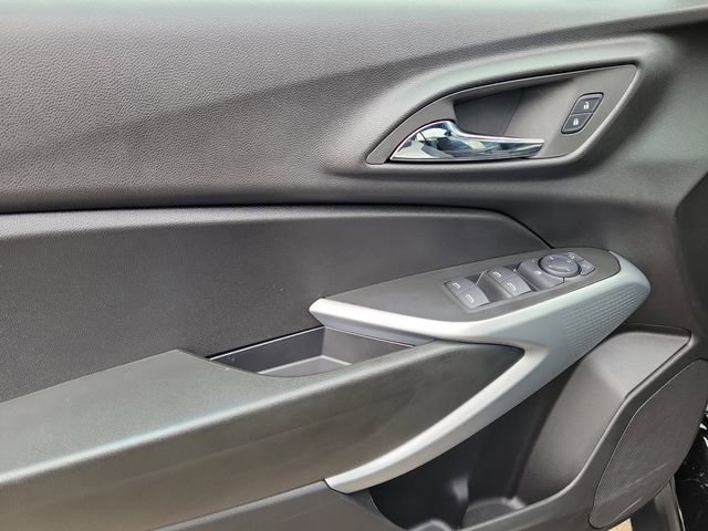 New 2026 Chevrolet Trax RS image 14