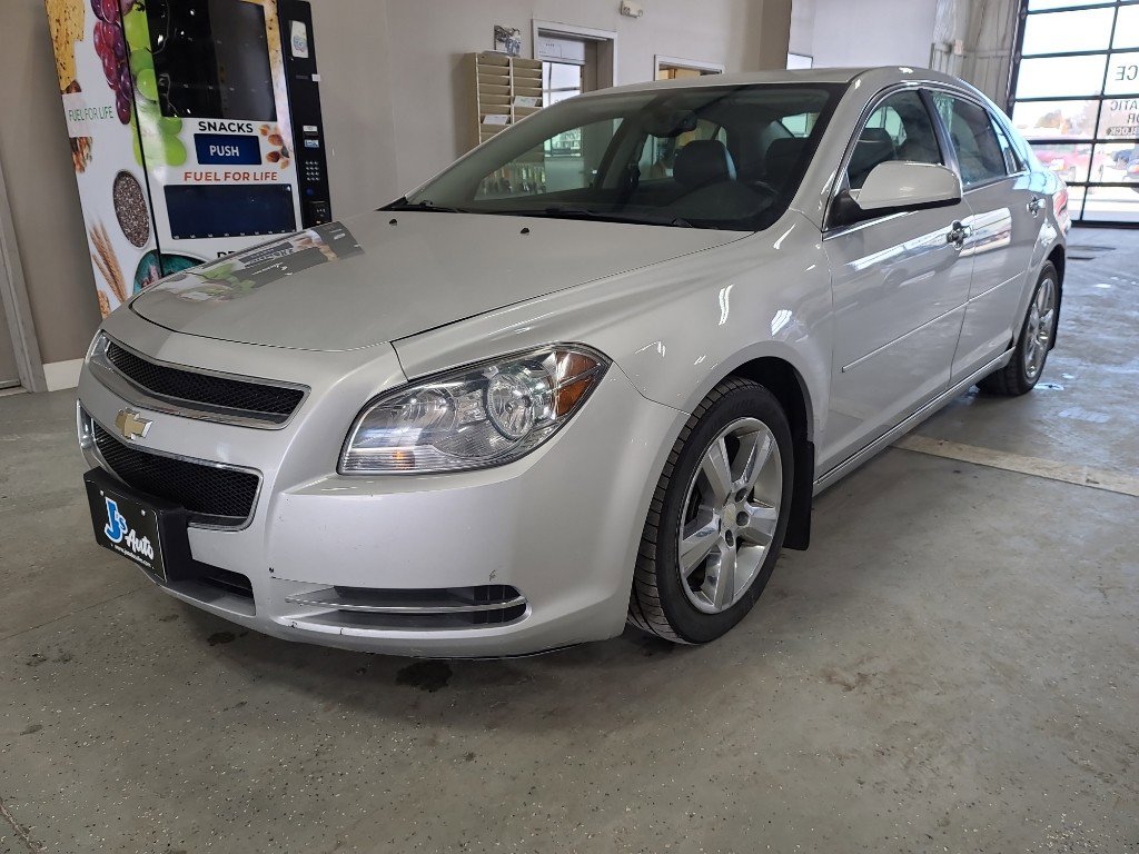 Used 2012 Chevrolet Malibu LT w/ Sunroof Package image 2