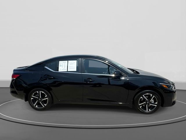 Used 2025 Nissan Sentra SV w/ Trunk Package FWD image 3