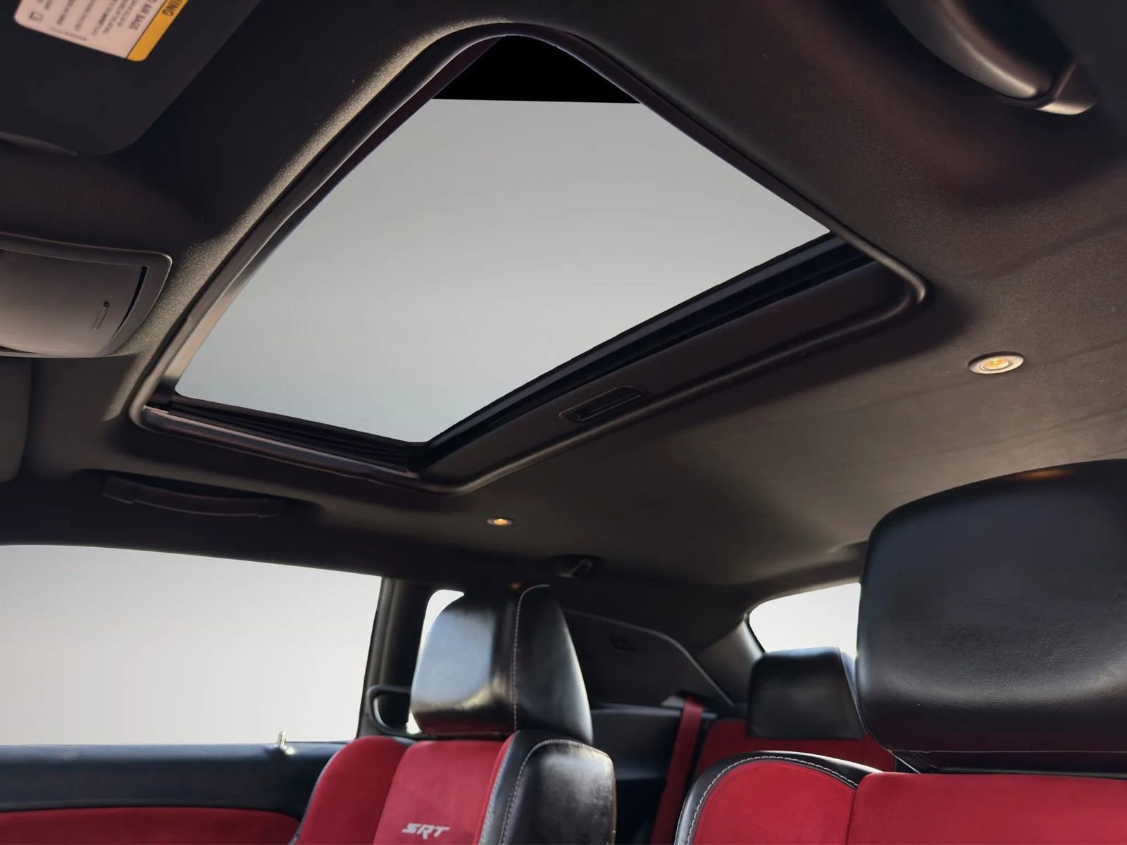 Used 2016 Dodge Challenger SRT w/ Technology Group image 13