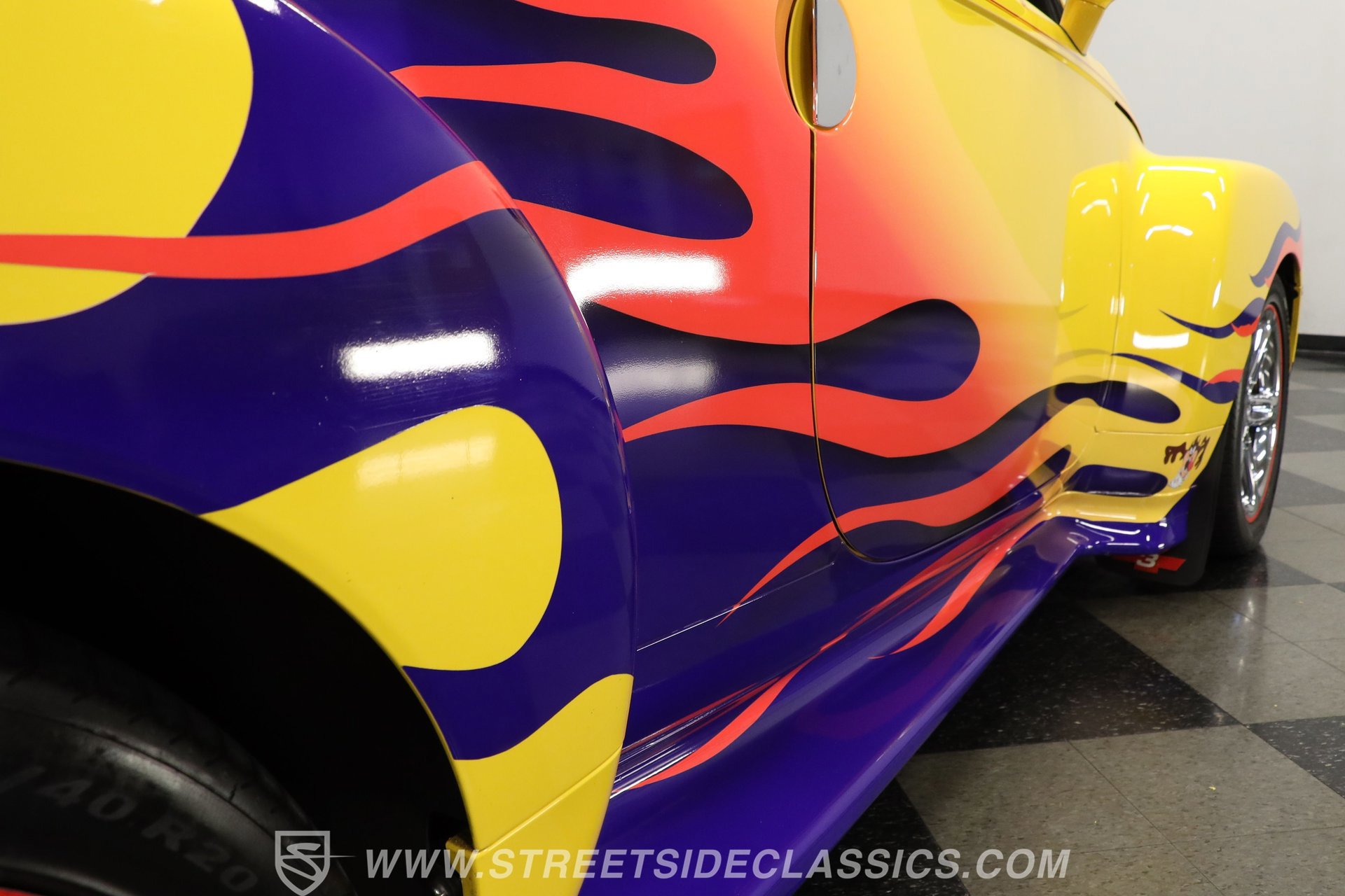 Used 2005 Chevrolet SSR w/ Preferred Equipment Group RWD image 26