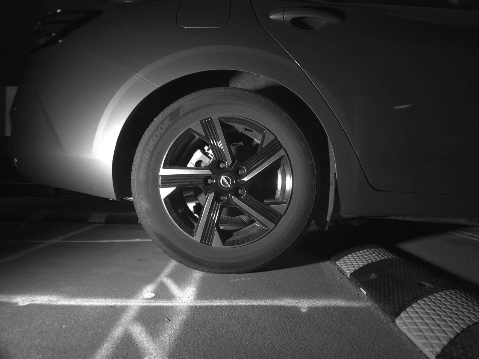 Used 2025 Nissan Sentra SV image 15