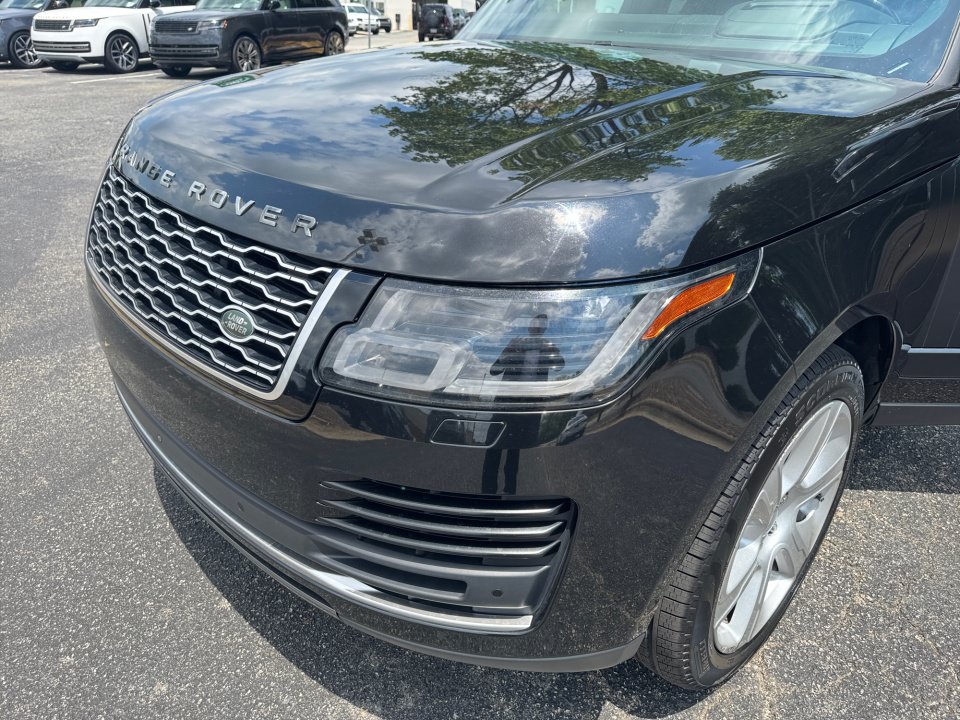 Used 2018 Land Rover Range Rover Supercharged AWD/4WD image 26