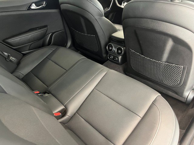 Used 2022 Kia Stinger GT-Line AWD/4WD image 33