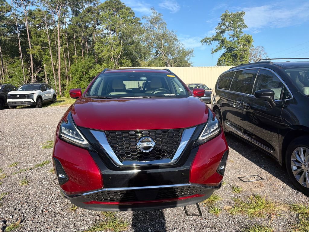 Used 2022 Nissan Murano SV FWD image 2