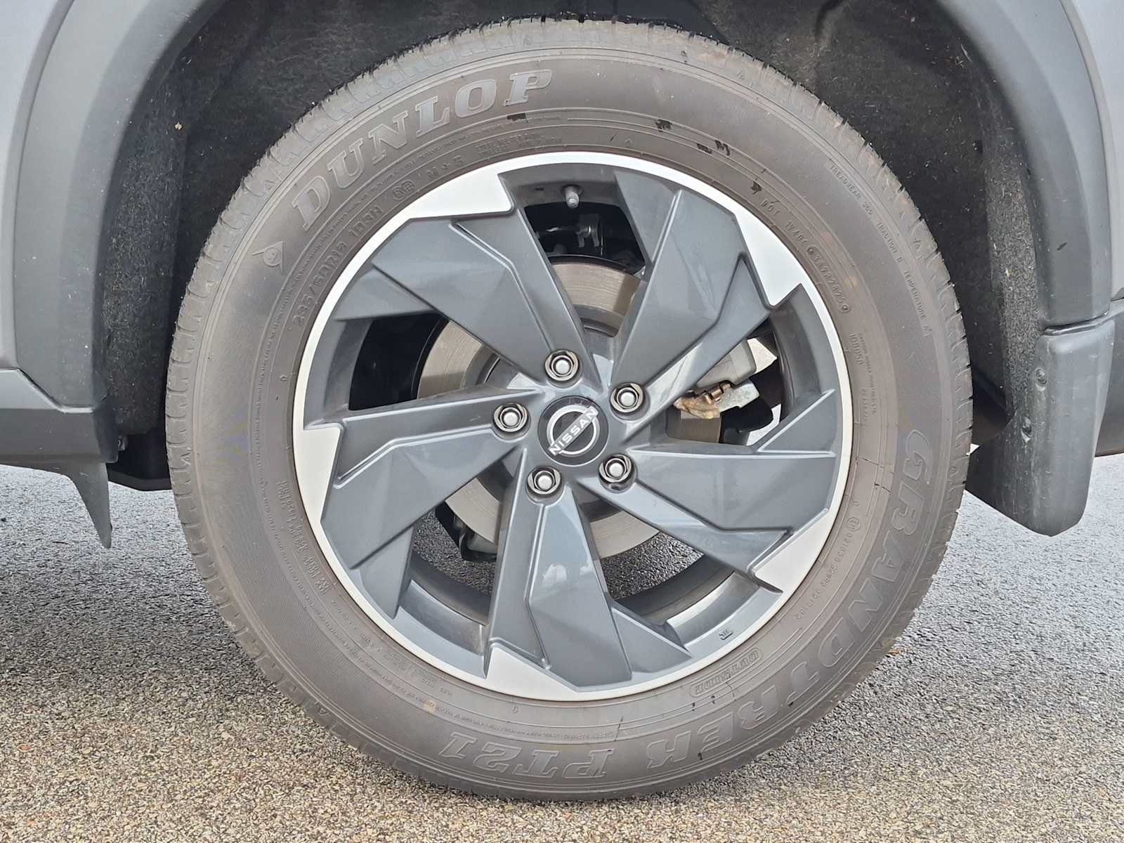 Used 2026 Nissan Rogue SV w/ SV Premium Package AWD/4WD image 13