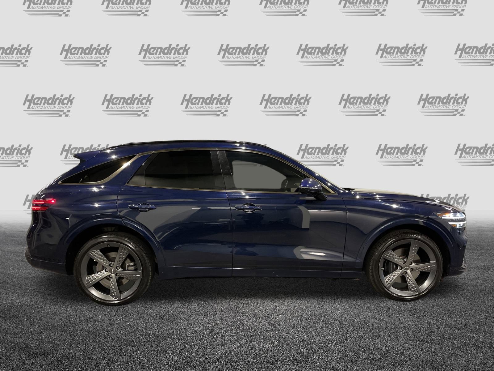 Used 2022 Genesis GV70 3.5T Sport w/ Sport Prestige Package image 11