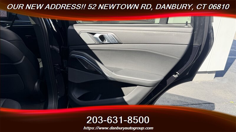 Used 2026 BMW X6 xDrive40i AWD/4WD image 31