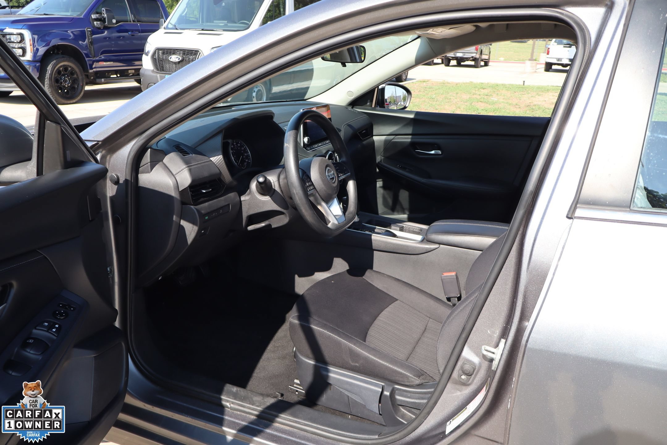 Used 2023 Nissan Sentra SV FWD image 24