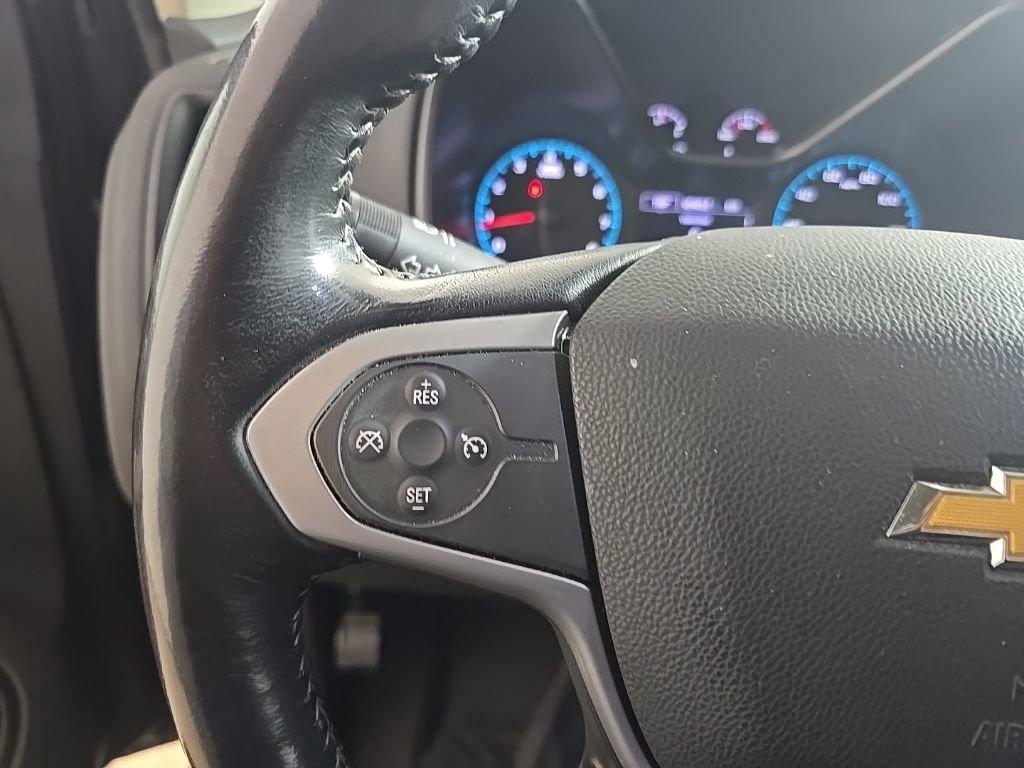 Used 2022 Chevrolet Colorado LT w/ LT Convenience Package image 13