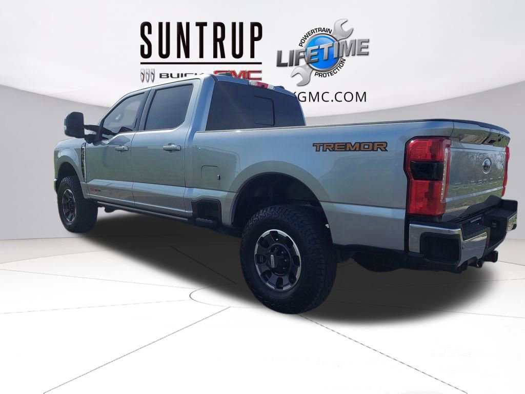 Used 2023 Ford F350 Lariat w/ Tremor Off-Road Package image 3