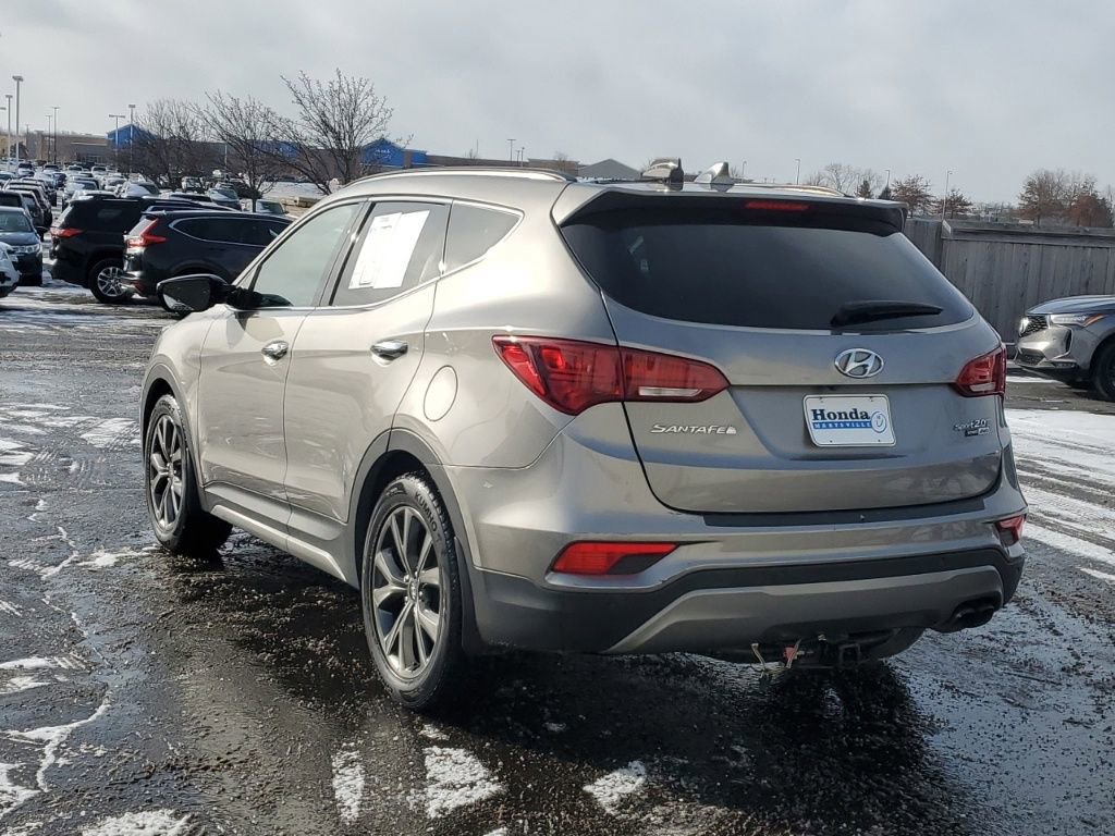 Used 2017 Hyundai Santa Fe Sport image 5