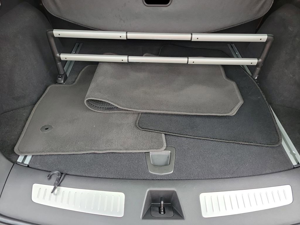 Used 2022 Cadillac XT5 Premium Luxury w/ Technology Package image 9