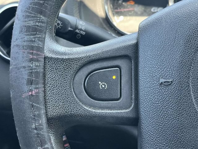 Used 2005 Pontiac G6 GT FWD image 24