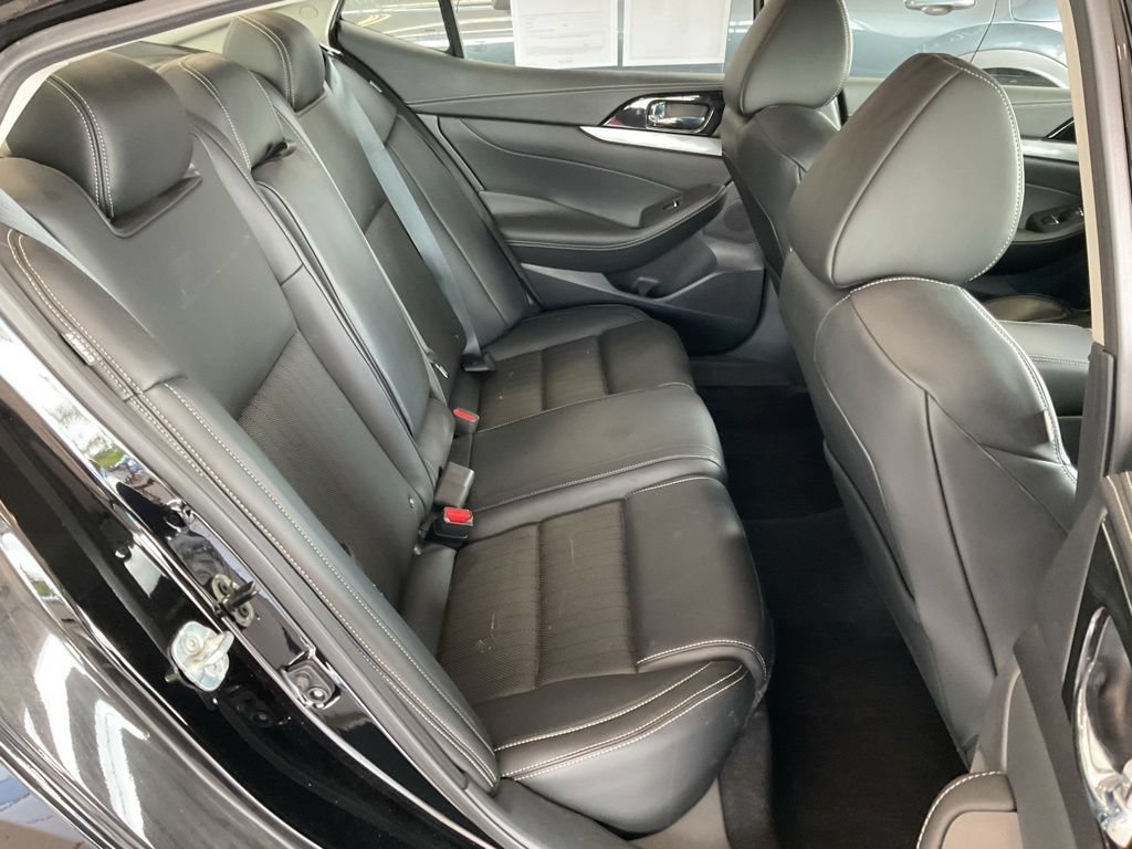Used 2023 Nissan Maxima SV w/ Floor Mat Group FWD image 19