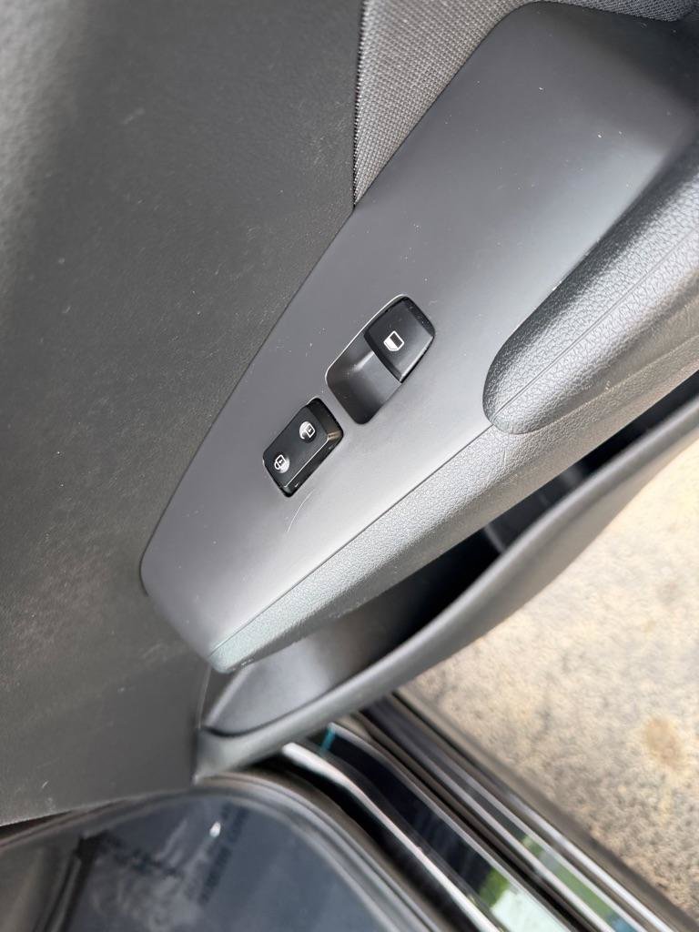 Used 2018 Hyundai Accent SE FWD image 19