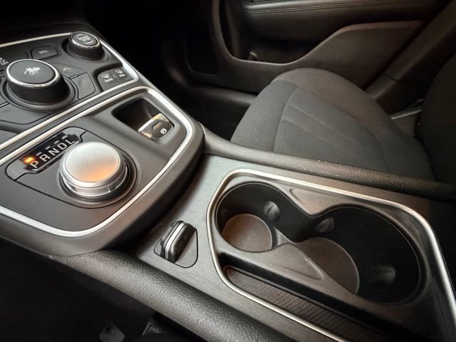 Used 2016 Chrysler 200 Limited w/ Anniversary Edition FWD image 22