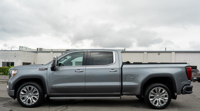 Used 2022 GMC Sierra 1500 Denali w/ Denali Reserve Package AWD/4WD image 9